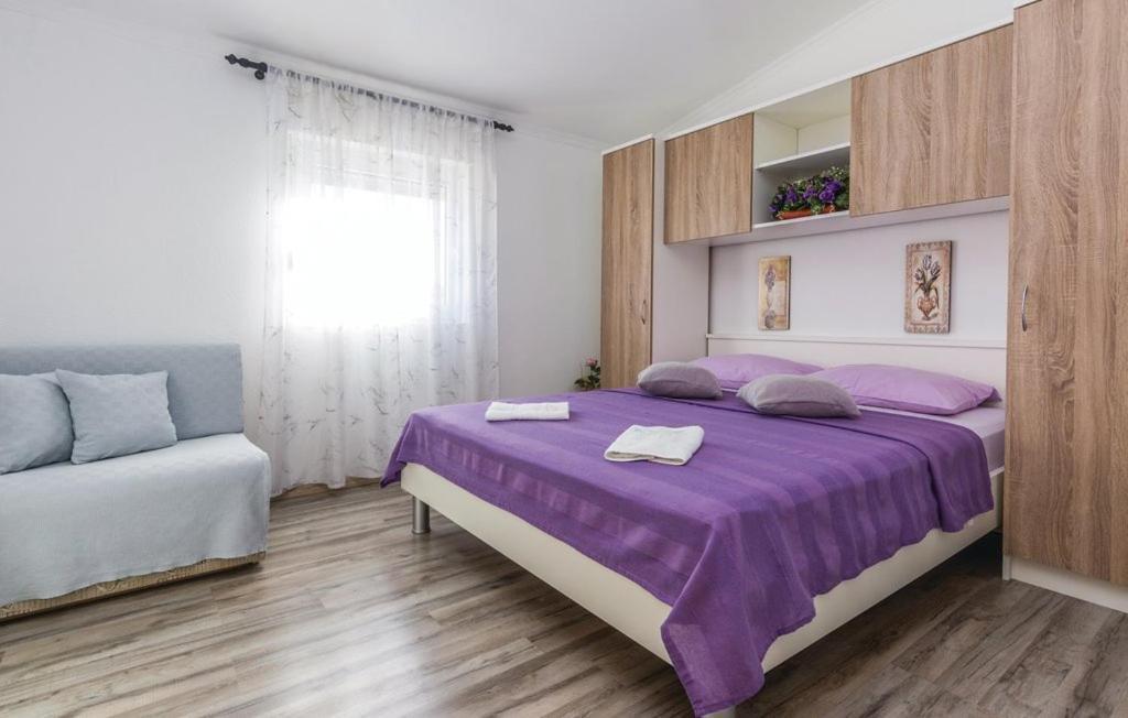 Nena Apartmani Vir Exterior photo